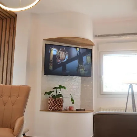 Kookai - Luxury Living Lägenhet Peraía